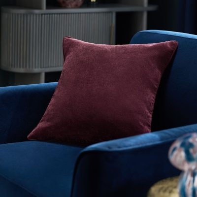 ARCH2161 Plum Purple 45 x 45cm Soft Velour Cushion